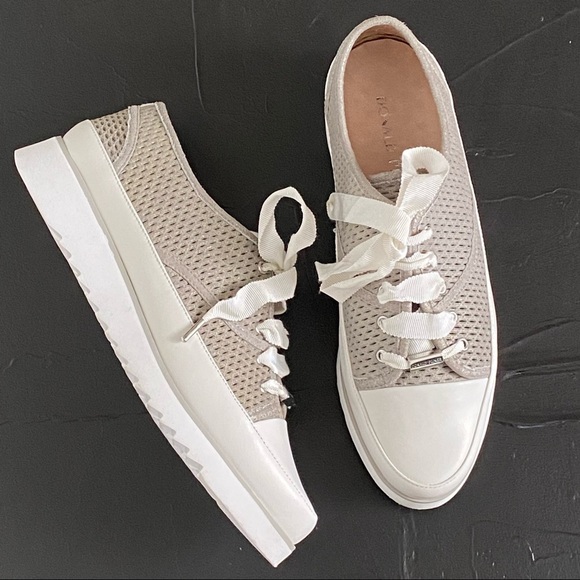 Donald J Pliner Flipp Gray Perforated Low Tip Platform Sneakers Size 8 - Picture 1 of 11